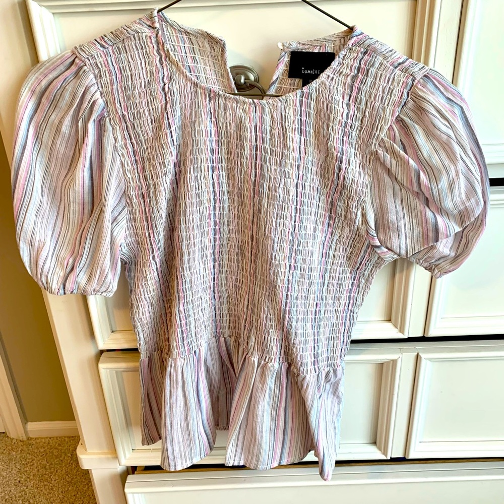 Pouf sleeve peplum top size medium, but could fit small